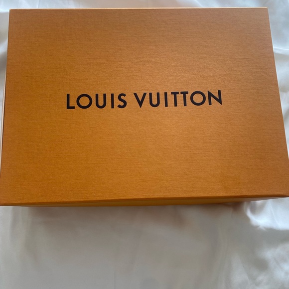 Louis Voutton Bootie - Picture 5 of 9